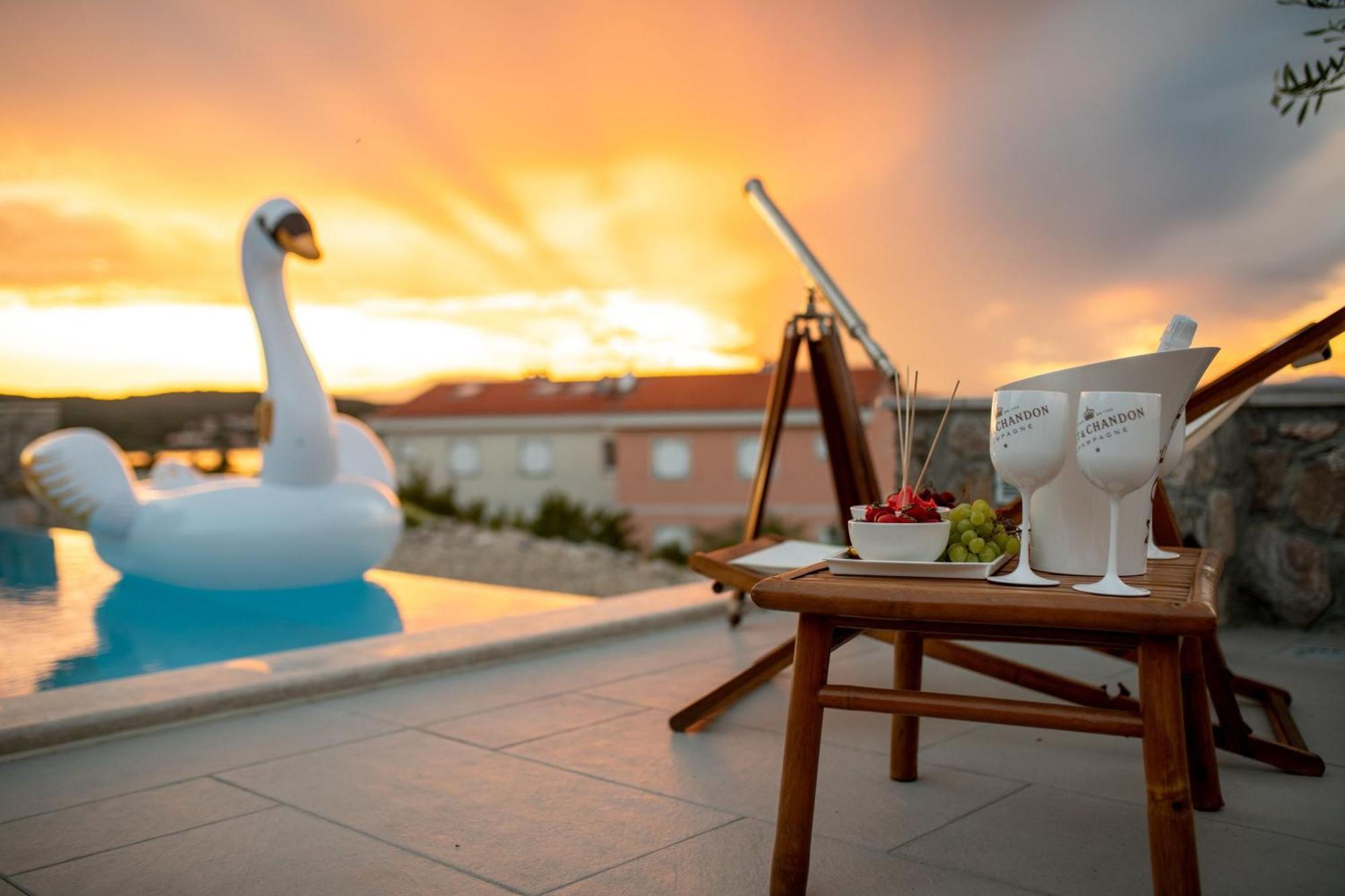 Luxury Villa Allen With Pool Klimno Δωμάτιο φωτογραφία